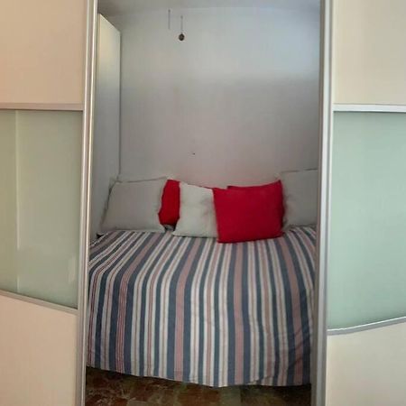 Apartment First Line Of The Sea Benalmádena Exterior photo